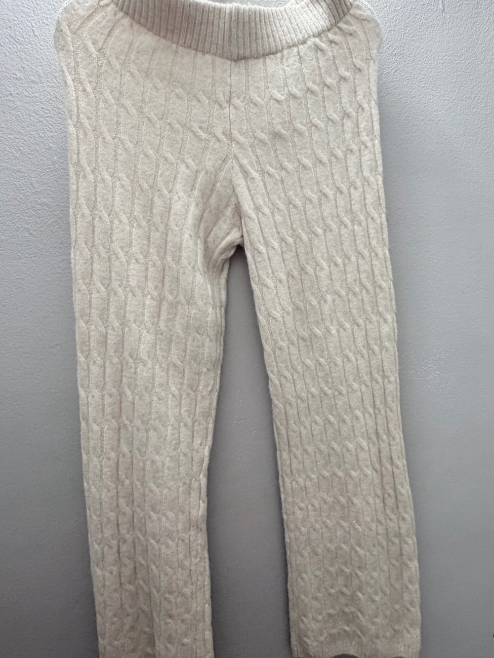 H&M Cream Cable-Knit Leggings size M